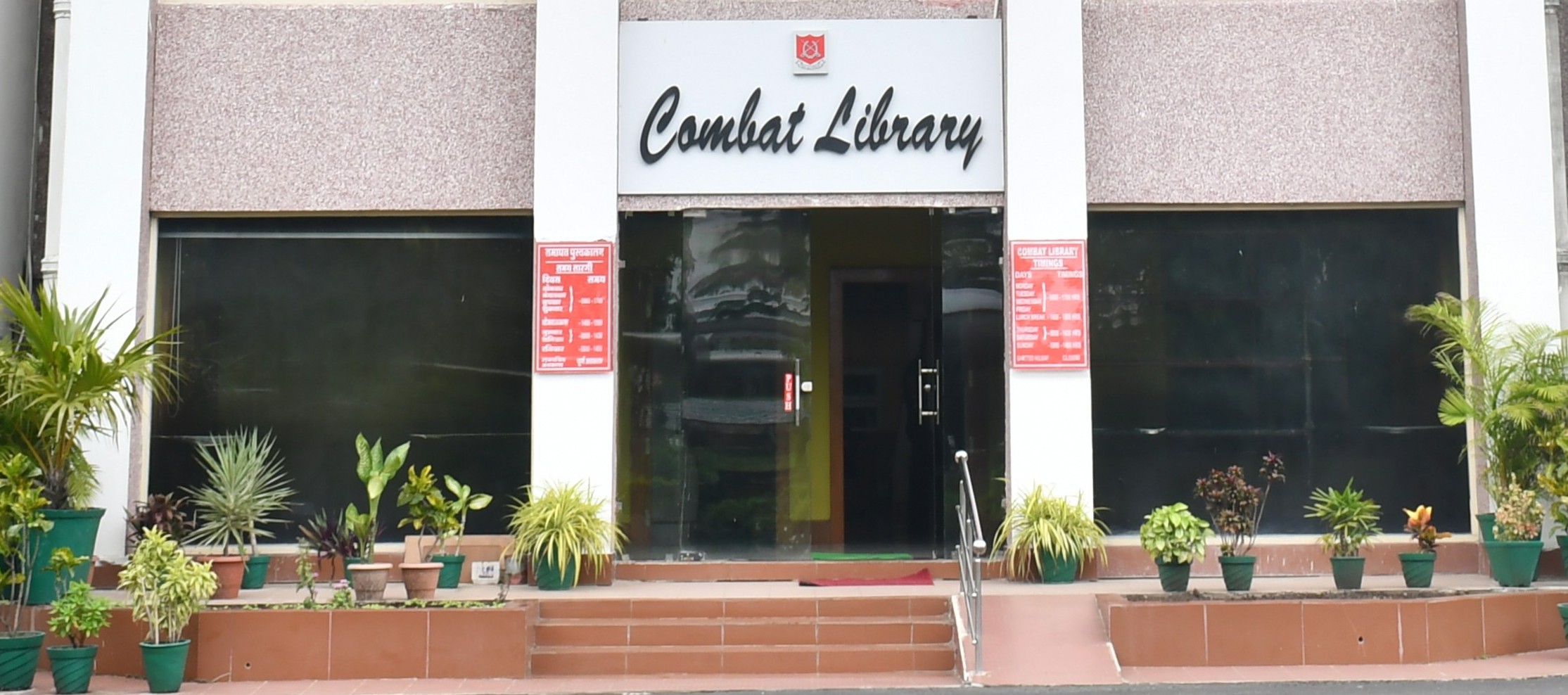 Senior Command Wing Picture 4